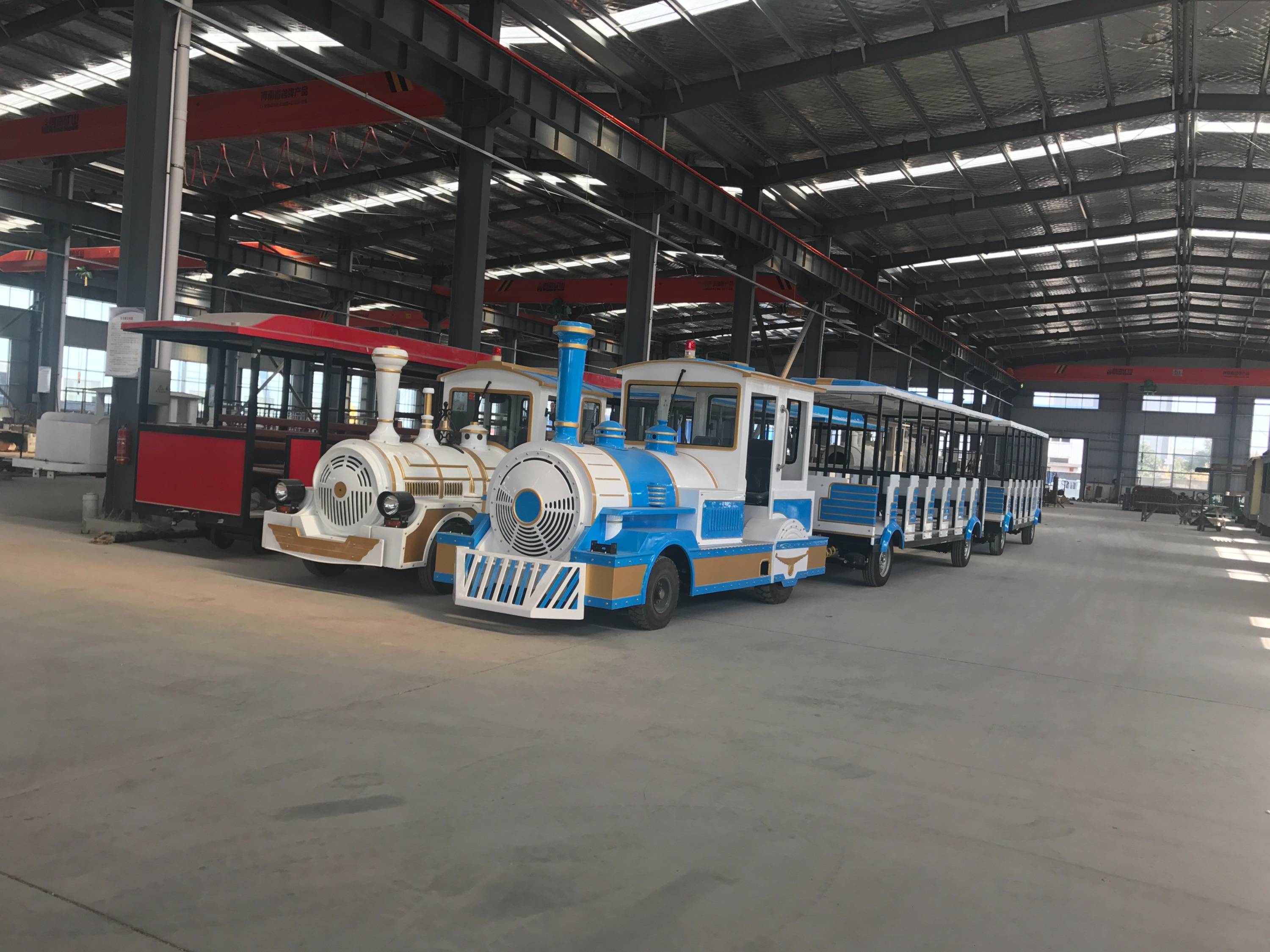 儿童游乐户外亲子旅游景点小火车